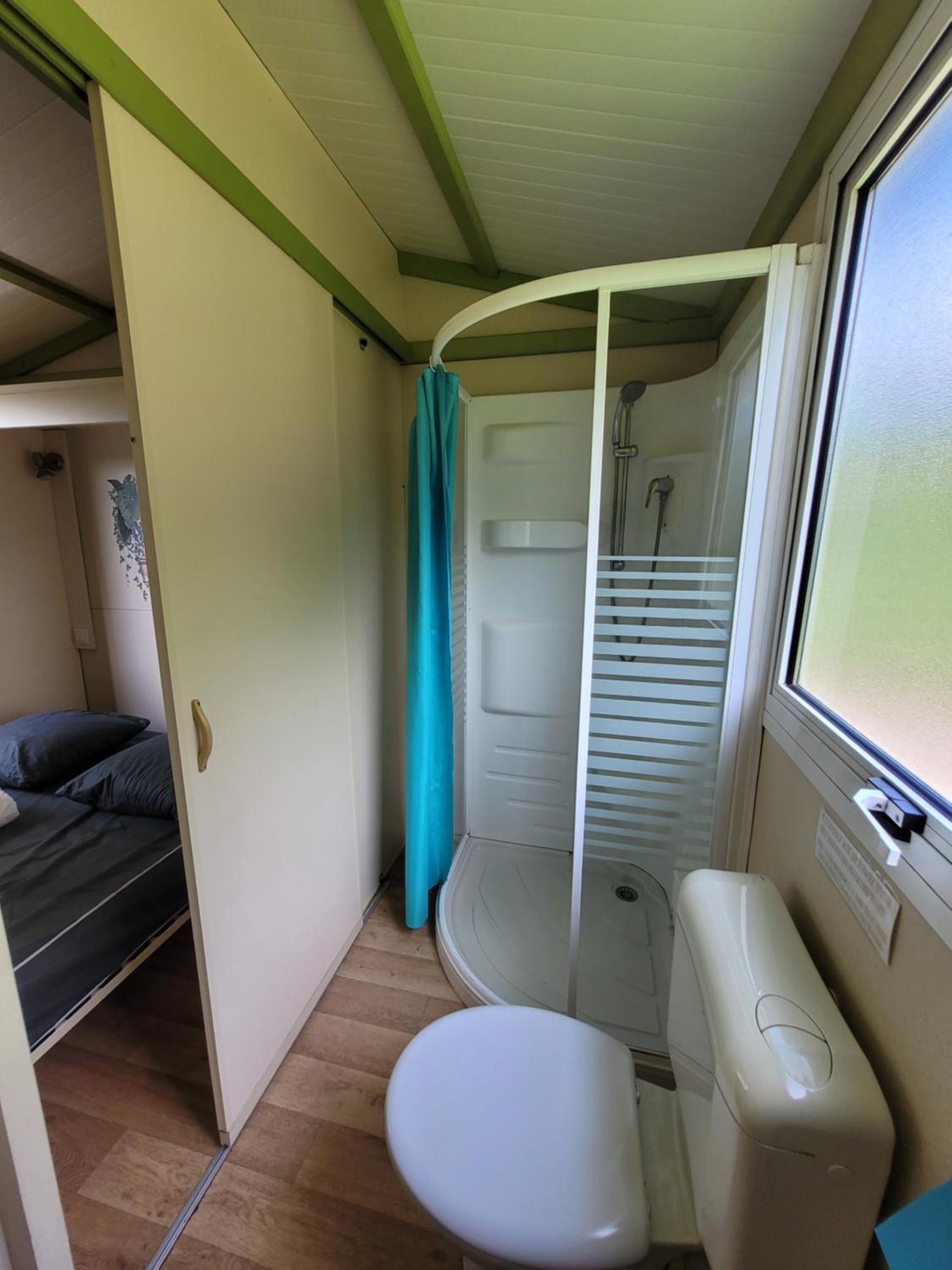 Camping Les Hirondelles Bourg-Sainte-Marie Buitenkant foto