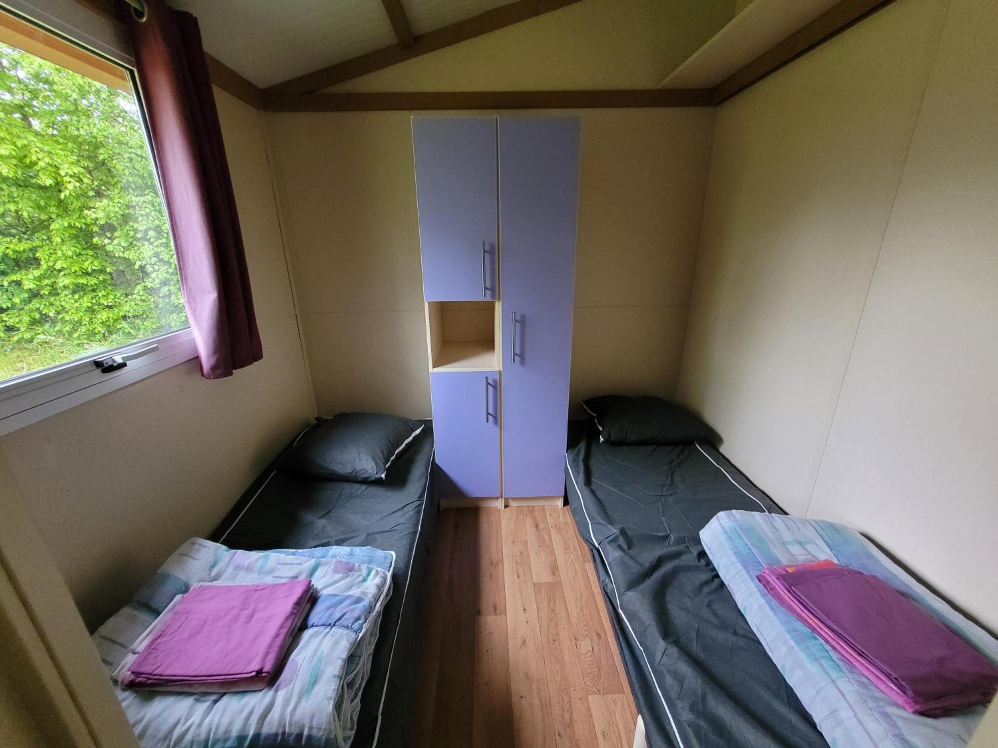 Camping Les Hirondelles Bourg-Sainte-Marie Buitenkant foto
