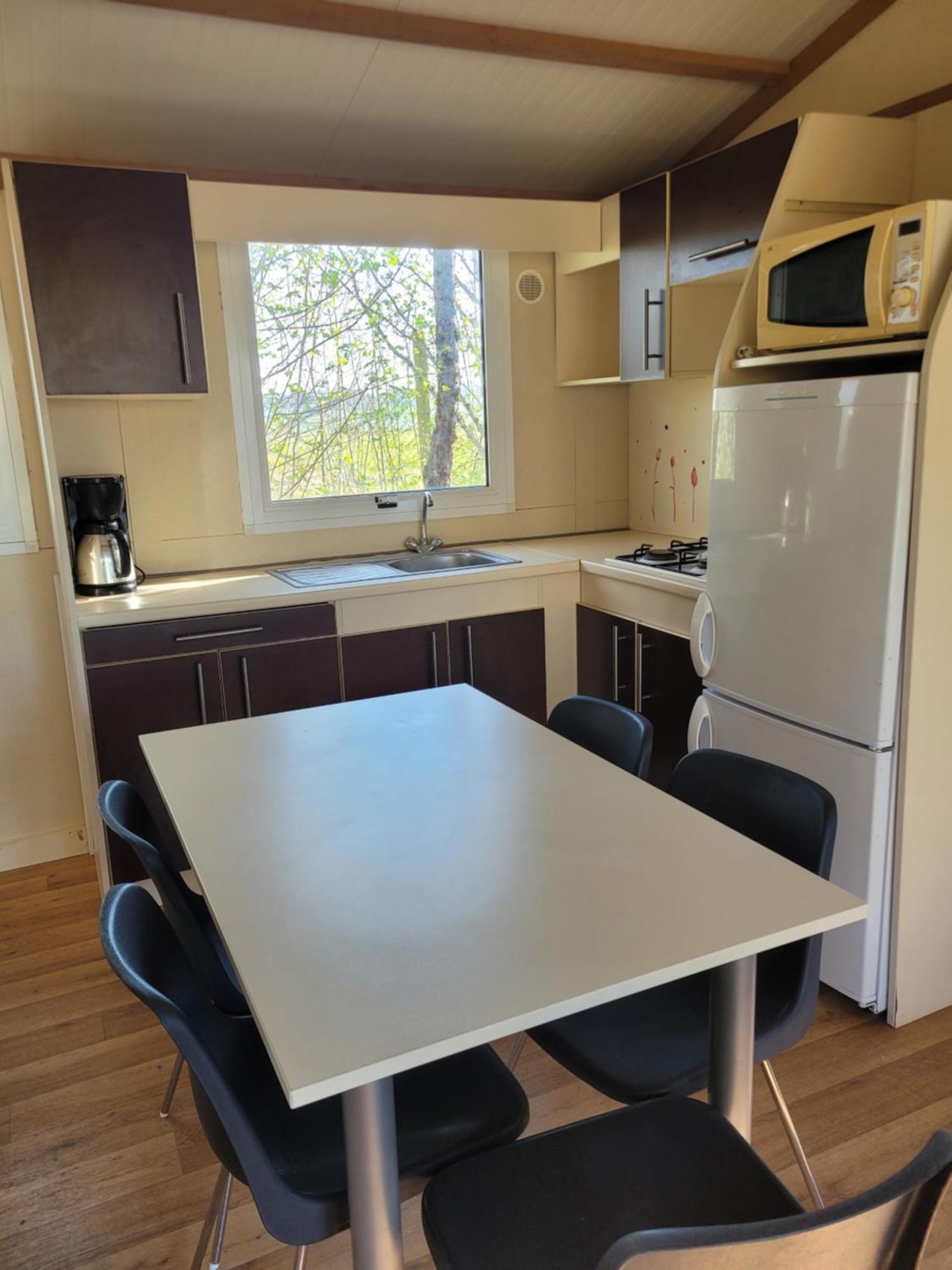 Camping Les Hirondelles Bourg-Sainte-Marie Buitenkant foto
